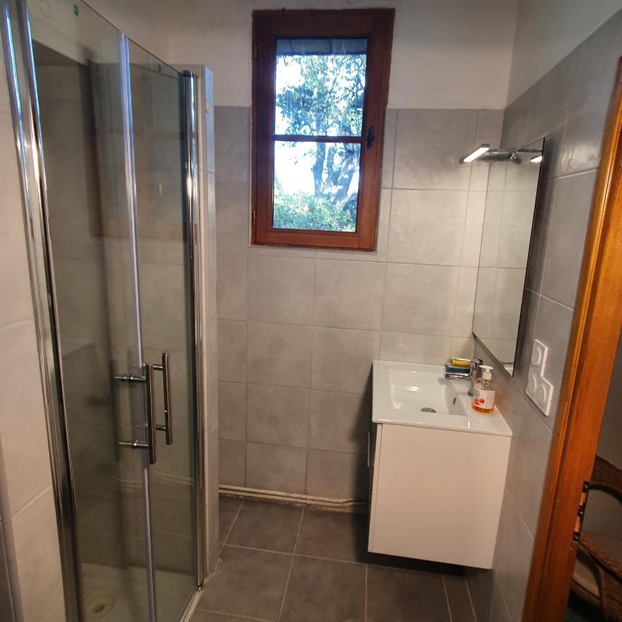 Apartmán La Mejanenque Vénéjan Exteriér fotografie